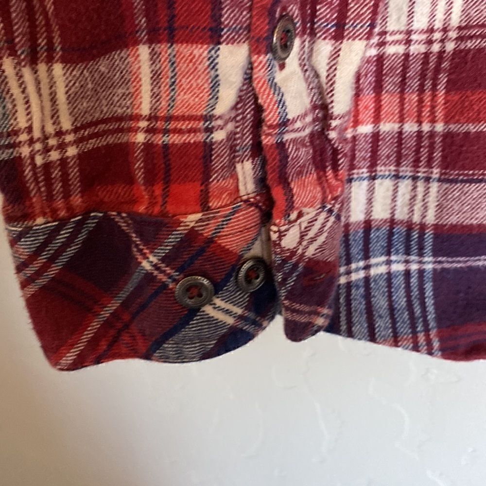 Red and blue flannel - Picture 4 of 6